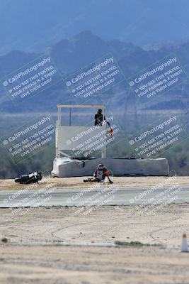 media/Nov-16-2025-Race Pace (Sun) [[8c5fa54630]]/Verified Riders/2-Turn 7 (945am)/